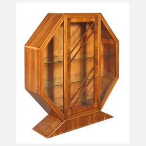 Joseph Rurka oktogonale Vitrine