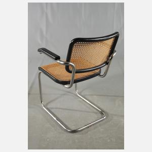 Sechs Freischwinger S64