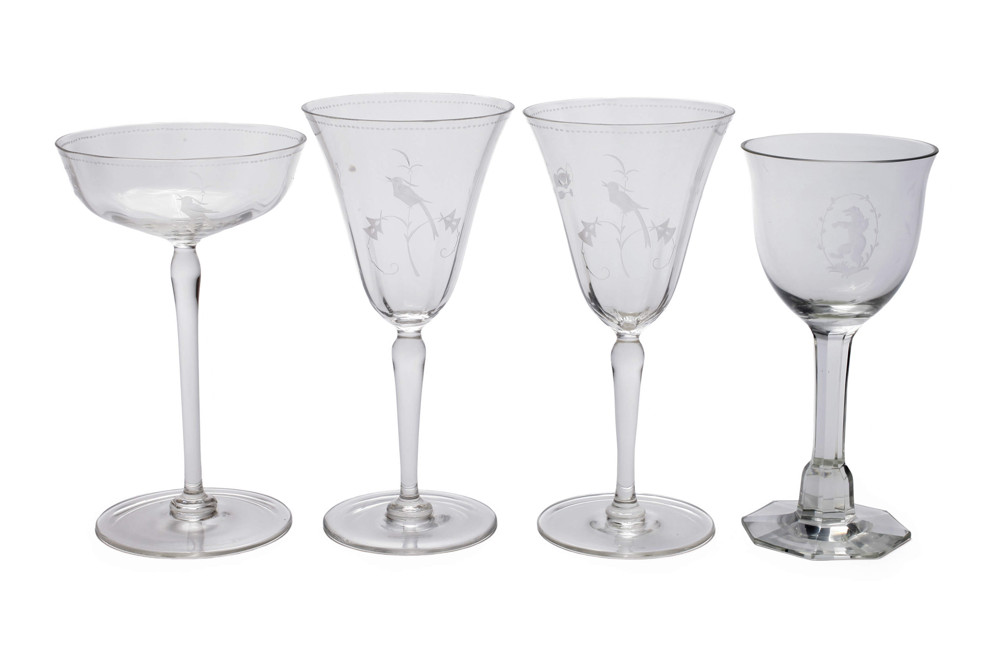 Vier Gläser Art déco