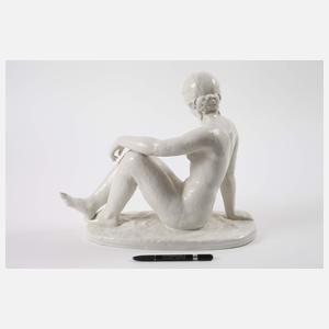 Volkstedt sitzender weiblicher Akt