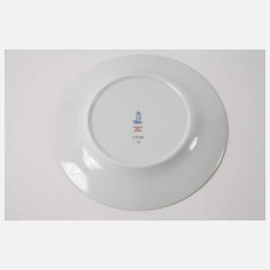 Augarten Wien Teller aus Service "Kampfmotiv"