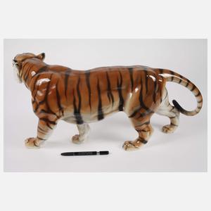 Goldscheider Wien schreitender Tiger