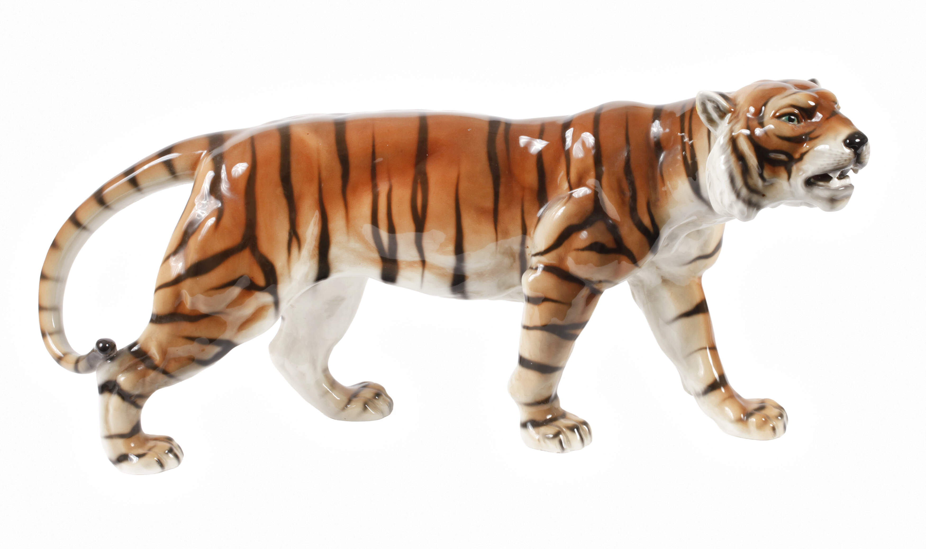 Goldscheider Wien schreitender Tiger