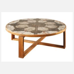 Großer runder Fliesentisch