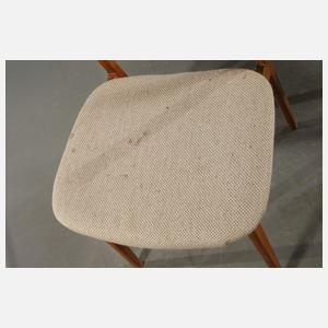 Paar Esszimmerstühle