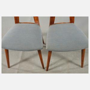 Ernst Martin Dettinger, vier Esszimmer-Stühle