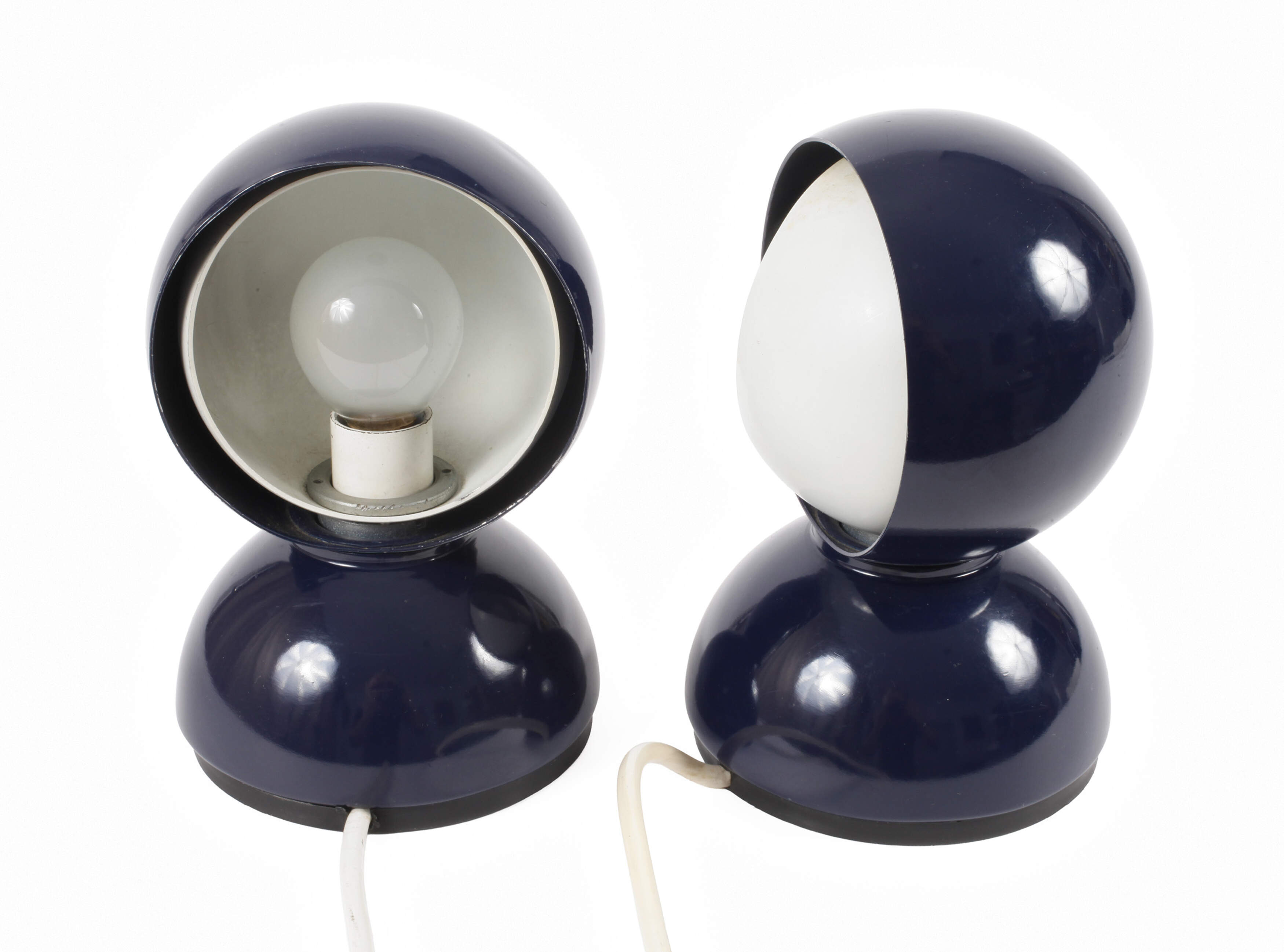 Vico Magistretti, Paar Tischleuchten "Eclisse"