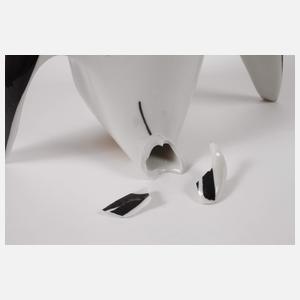 Cmielow Polen "Mädchen mit Gitarre" und Pinguin