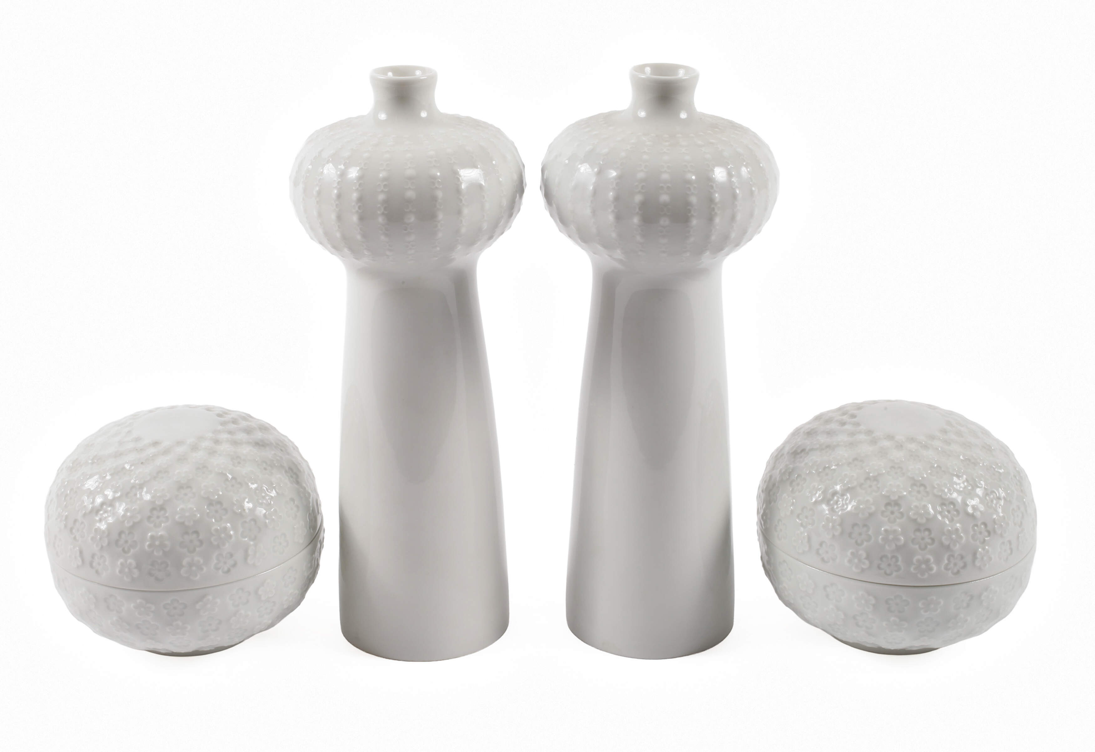 Meissen Vasenpaar und Paar Deckeldosen Design