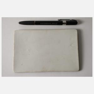 Zwei gerahmte Bildplatten Damenportraits