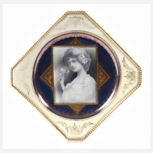 Prunkteller im Alt-Wiener-Stil