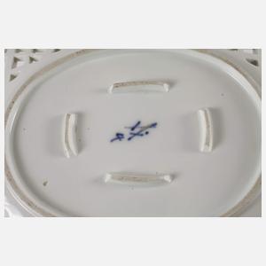 Meissen frühe Potpourri-Deckeldose mit Présentoire