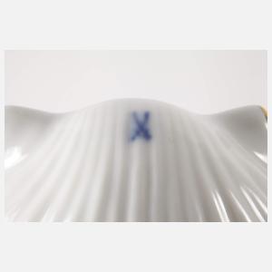 Meissen Muscheldose aus dem "Schwanenservice"