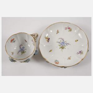 Meissen prunkvolle Tasse mit Blütenbesatz