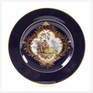 Meissen kleiner Wandteller Figurenmalerei