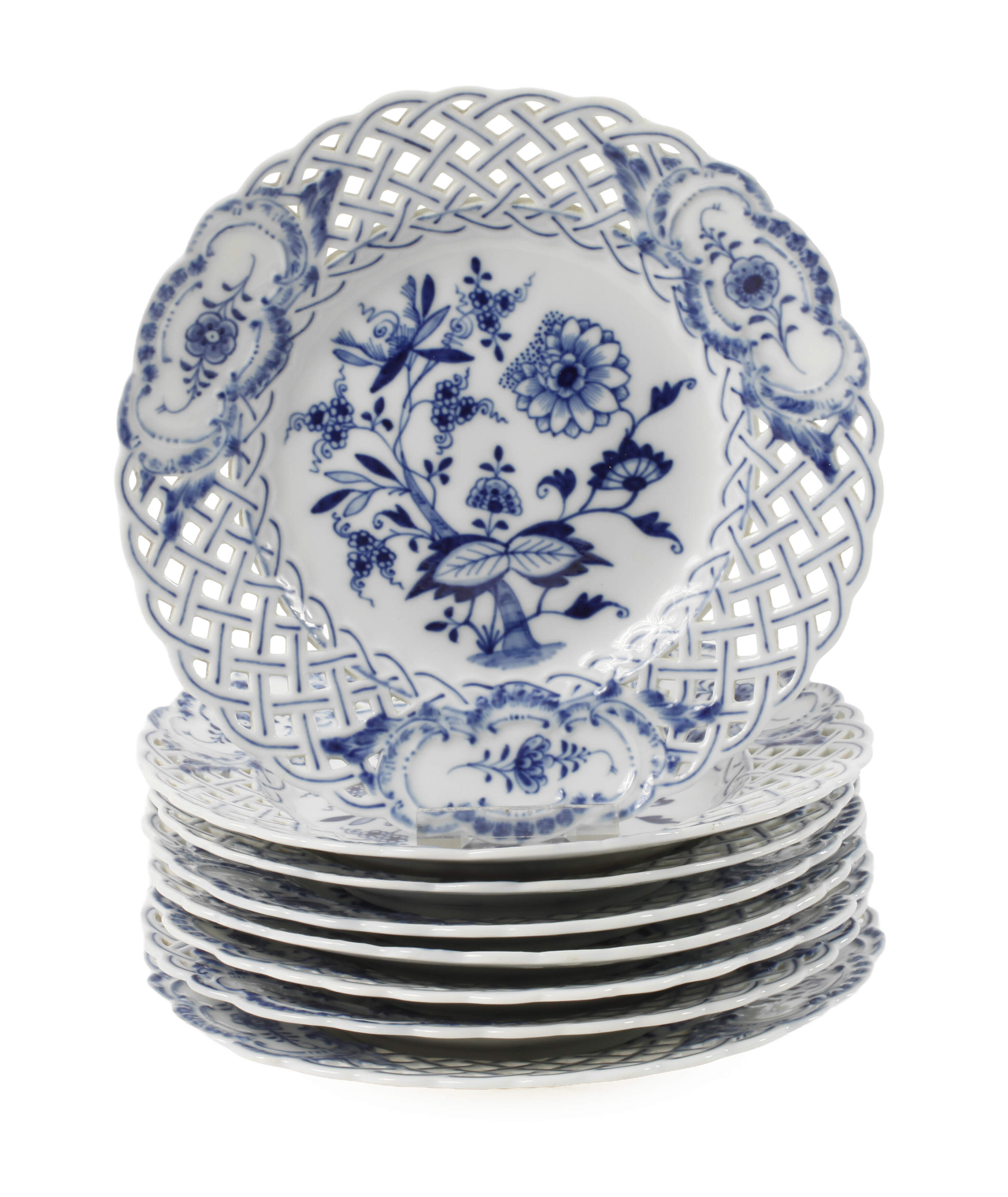 Meissen acht Durchbruchteller "Zwiebelmuster"