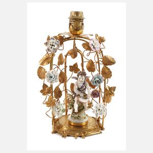 Volkstedt Prunkleuchter mit Amorette