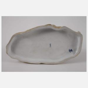 Volkstedt sich küssendes Puttenpaar