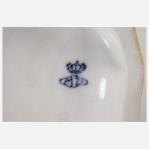 Volkstedt sich küssendes Puttenpaar