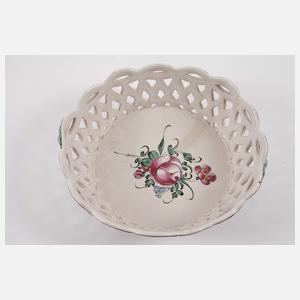 Drei Schalen mit Flechtrand