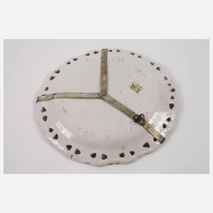 Drei Schalen mit Flechtrand