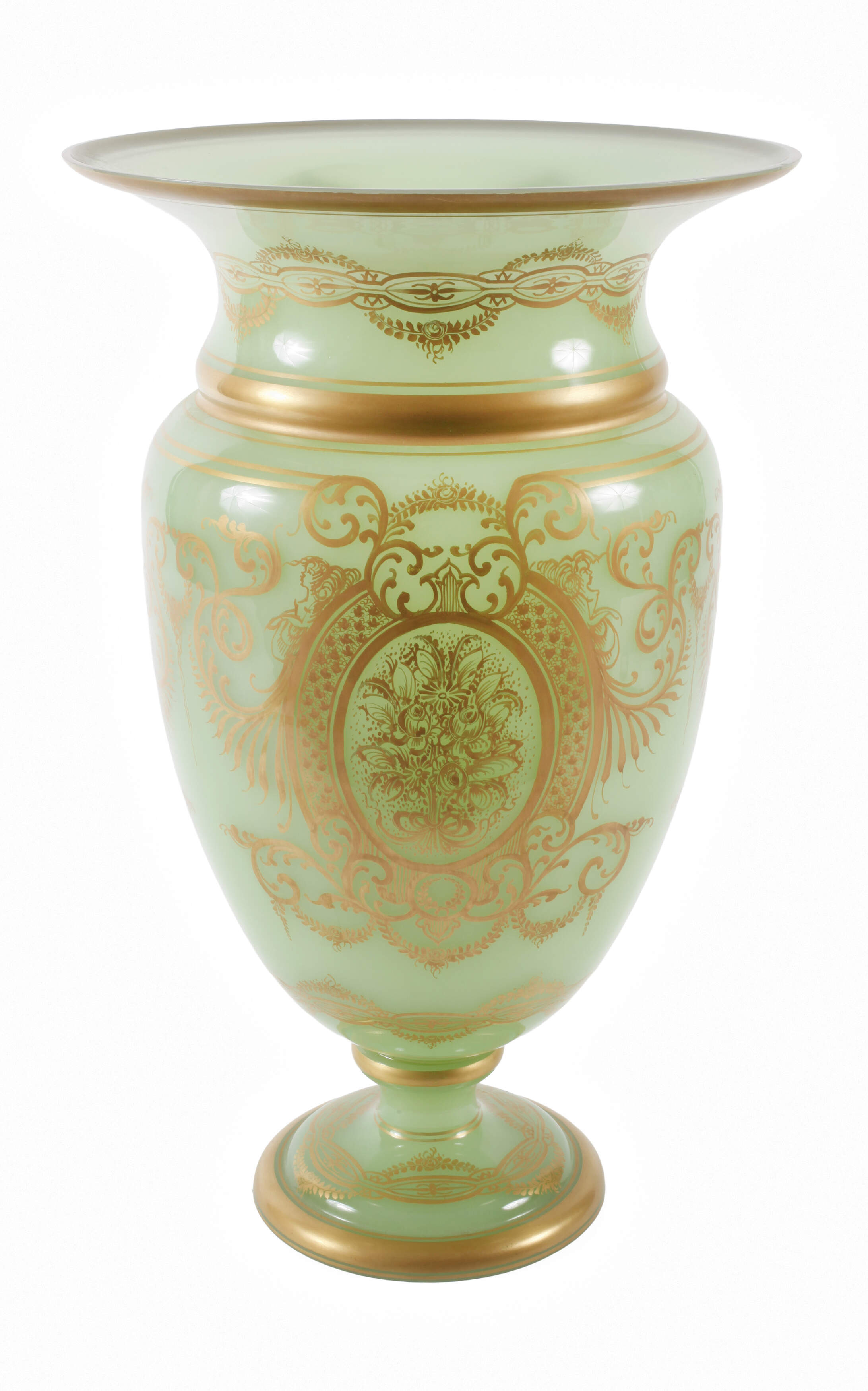 Große Opalglasvase Historismus