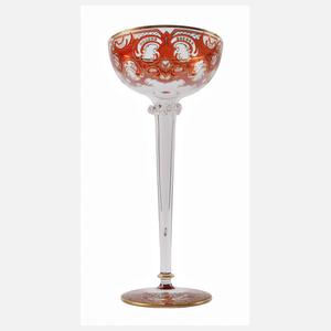 Übergroßes Prunkglas