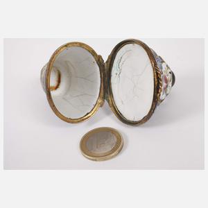 Feine Rokoko Schnupftabakdose Emaillemalerei