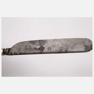 Barockes Silberbesteck mit Porzellangriffen