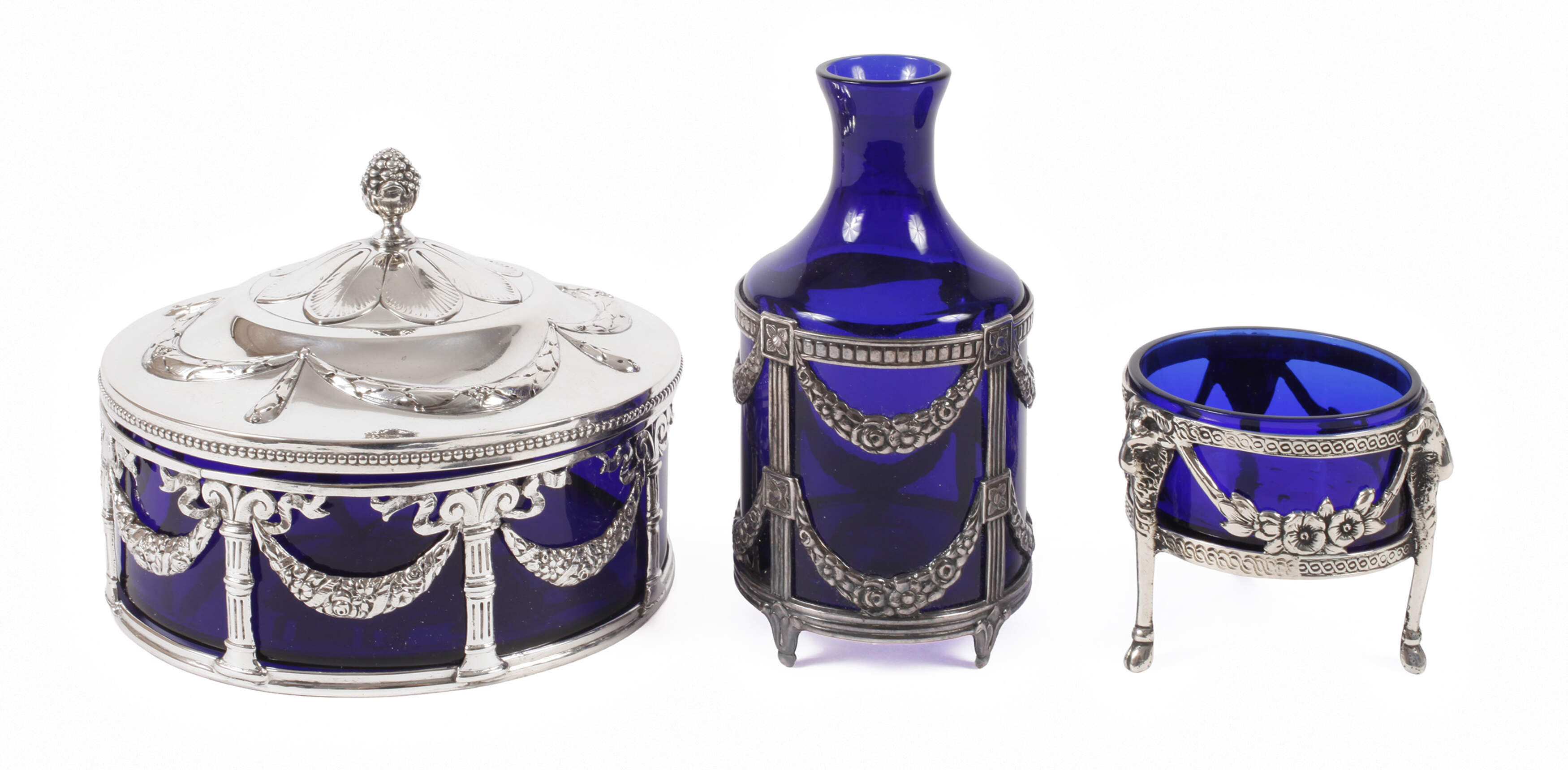 Tischset im klassizistischen Stil