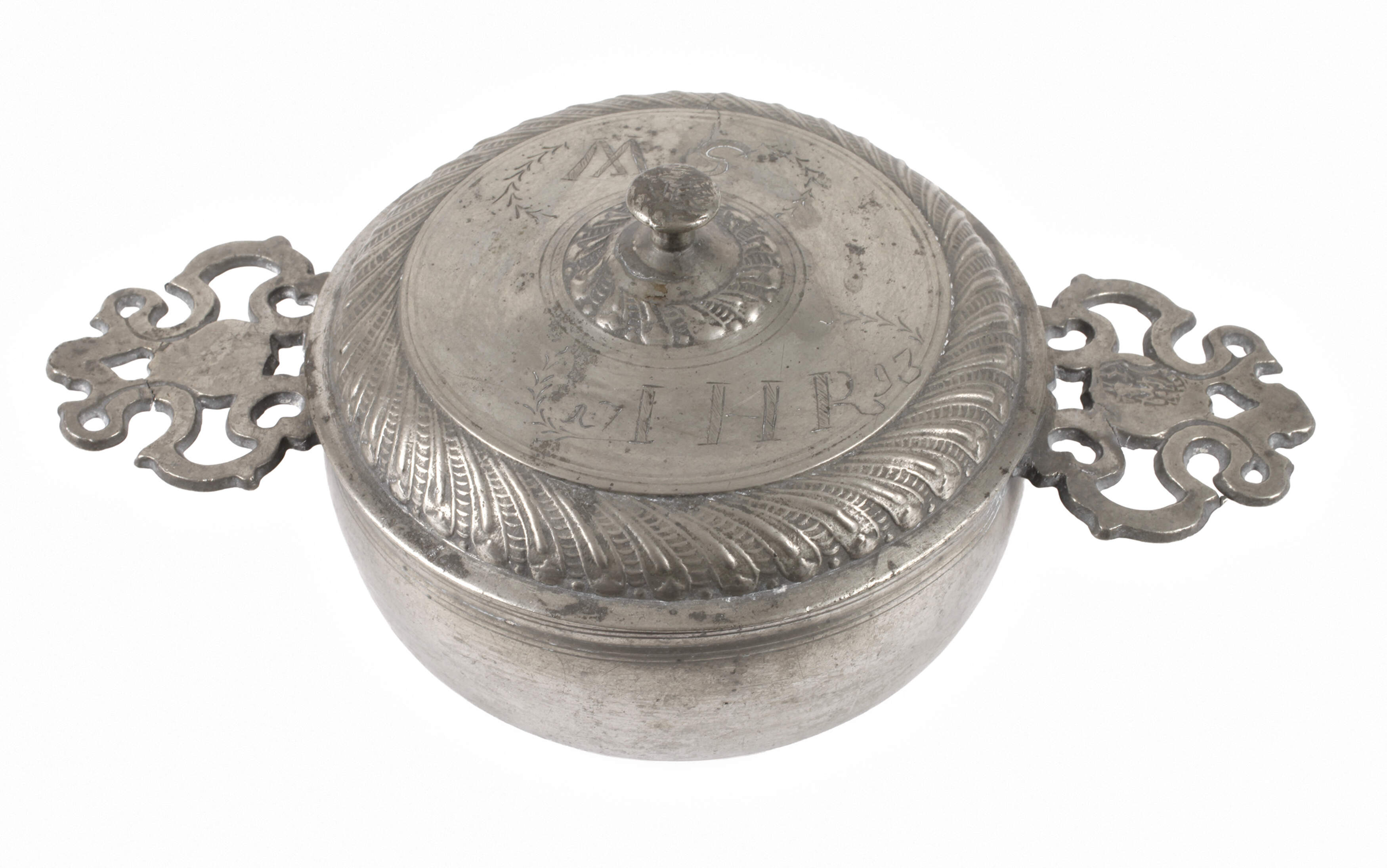 Wöchnerinnenschüssel Zinn