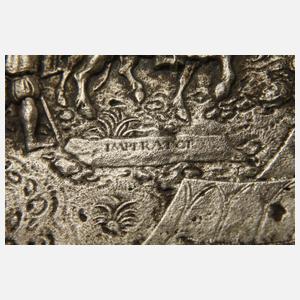 Großer Wandteller Karl V., Eroberung von Tunis