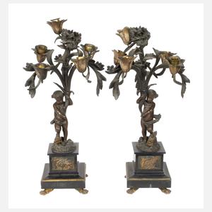Paar figürliche Kandelaber