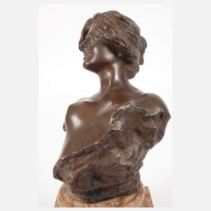 Guiseppe Renda, Büste weiblicher Akt
