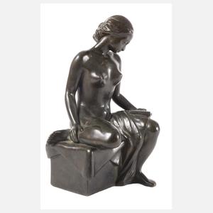 Gunnar Lindhardt Hansen, sitzender weiblicher Akt