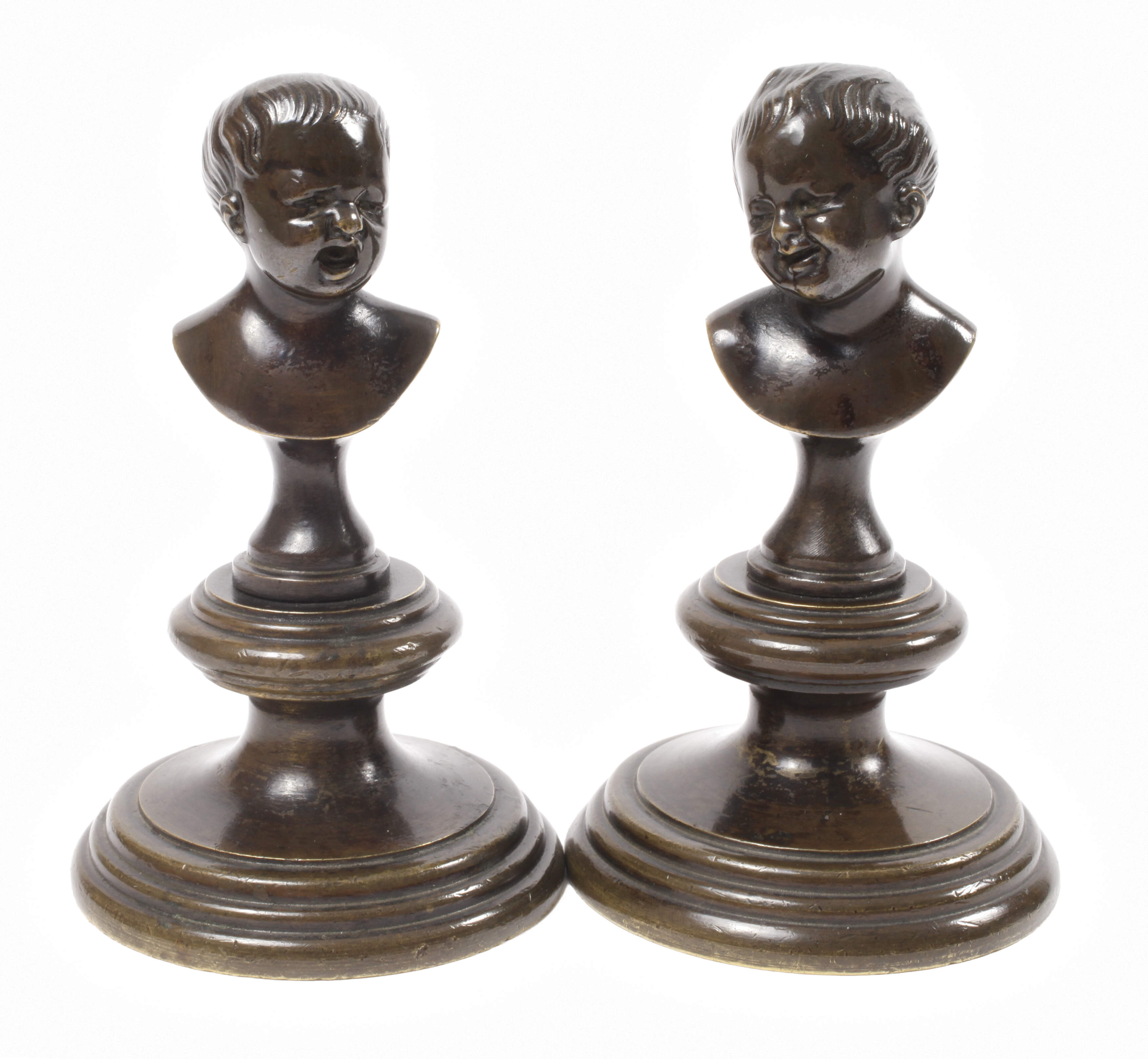 Paar kleine Putten-Büsten