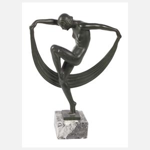 Denis, Tänzerin "Folie" für Max Le Verrier