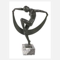 Denis, Tänzerin "Folie" für Max Le Verrier111