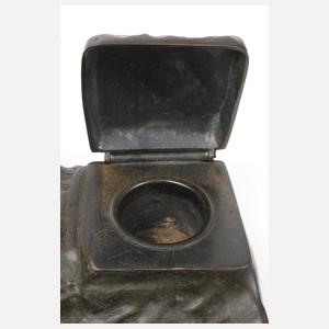 Karl Csadek, figürliches Schreibzeug