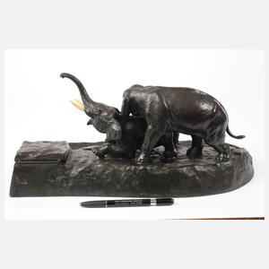 Karl Csadek, figürliches Schreibzeug