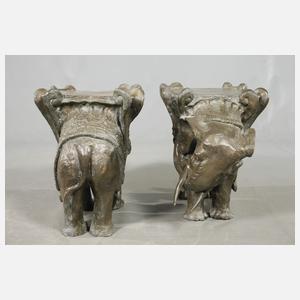 Paar figürliche Postamente als Elefanten