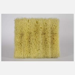 Ottmar Hörl, Kleines hellgelbes Besenstück