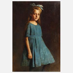 Mädchen im blauen Kleid
