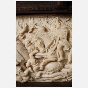 Feines Elfenbeinrelief