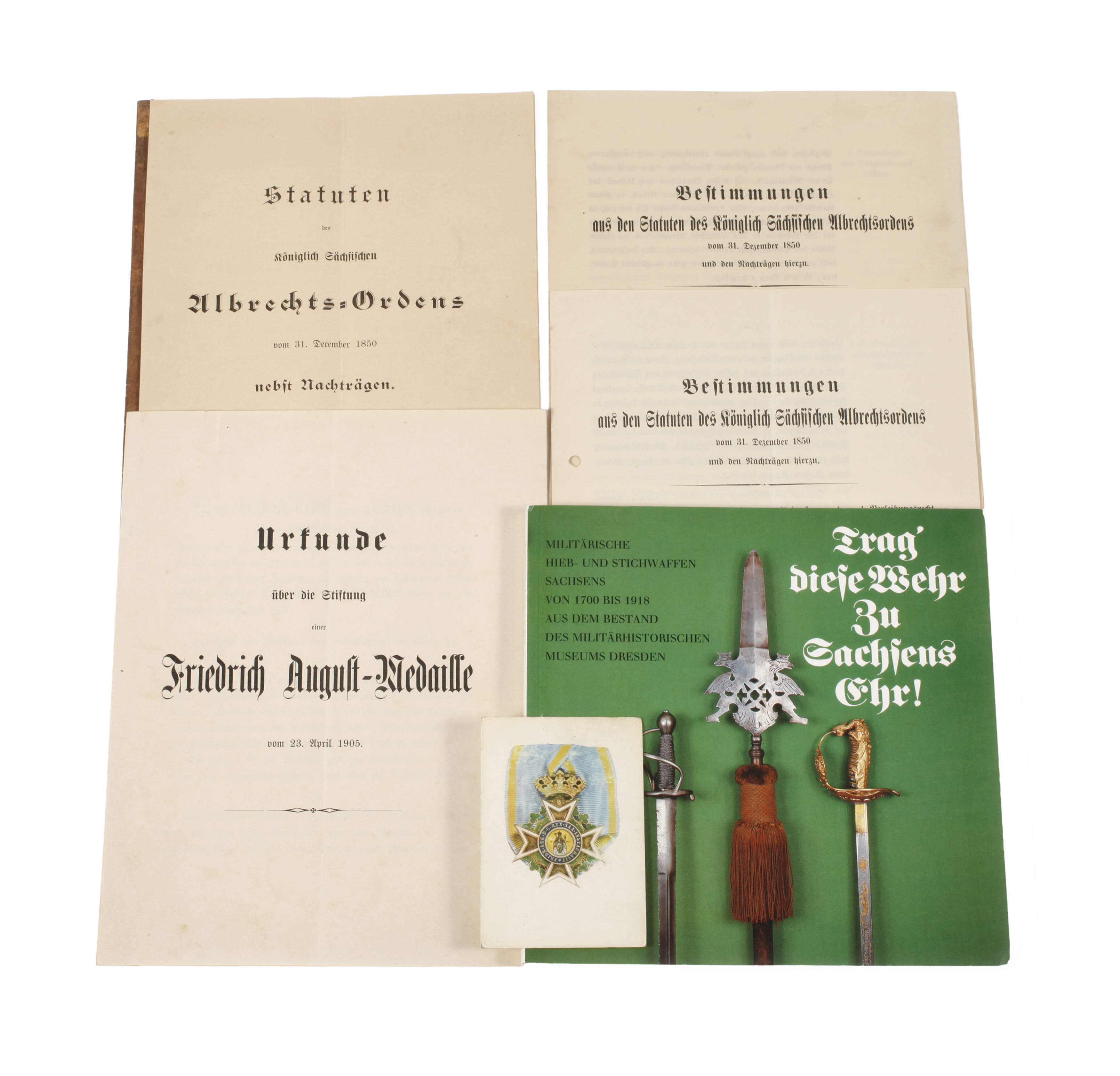 Konvolut Urkunden, Statuten und Buch Sachsen
