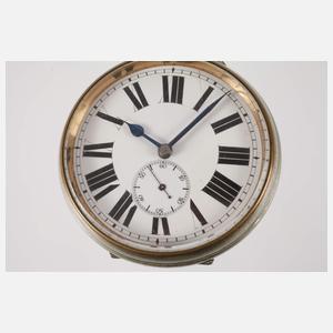 Übergroße Eisenbahneruhr