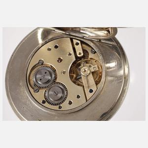 Übergroße Eisenbahneruhr