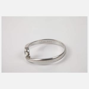 Platinring mit Steinbesatz