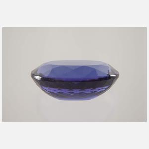 Musealer facettierter Tansanit von 76,325 ct