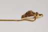 Reversnadel mit Löwenkopf